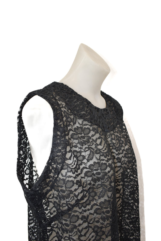 Handmade sleeveless lace top