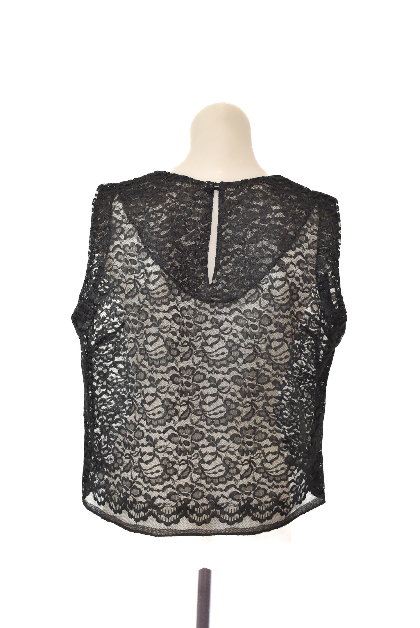 Handmade sleeveless lace top