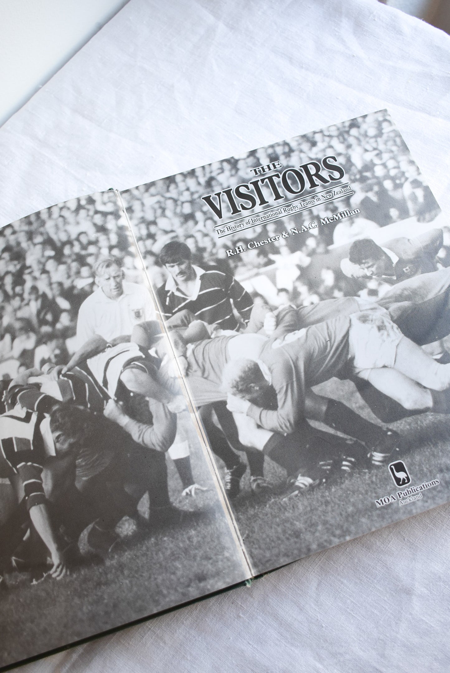 The Visitors - The history of international rugby teams in New Zealand, Coffee table book