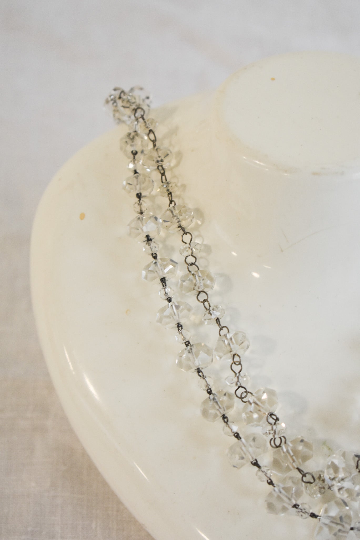 Retro faceted glass rondelle bead necklace