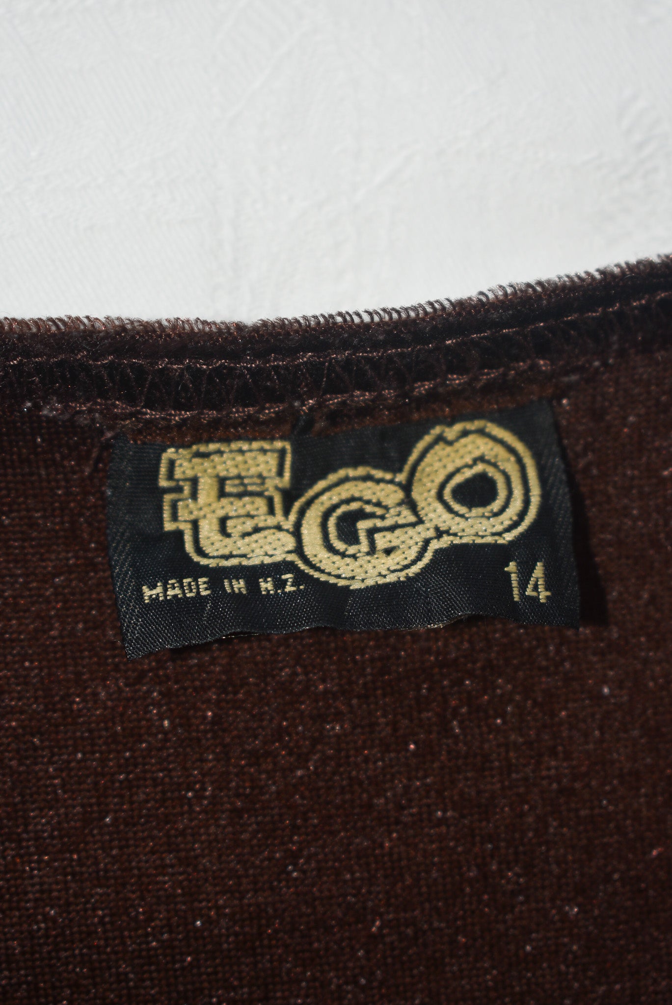 EGO made in NZ 100% Panne velvet brown top, 14