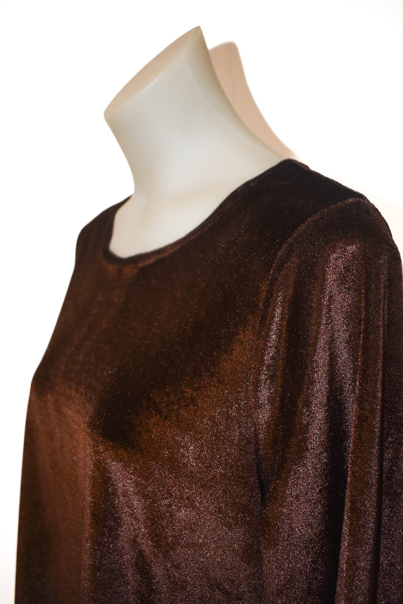 EGO made in NZ 100% Panne velvet brown top, 14