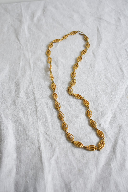 Vintage chain necklace