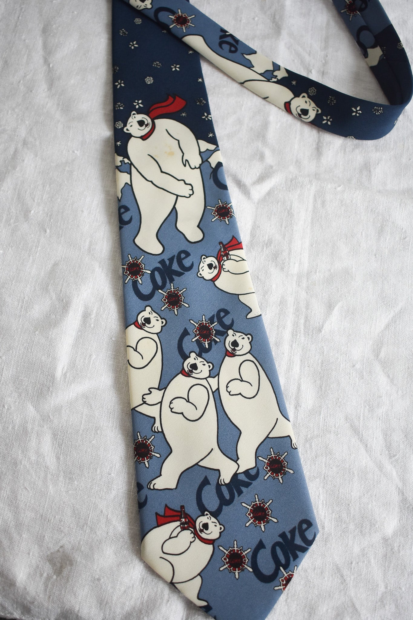 Vintage Coca-Cola polar bear tie