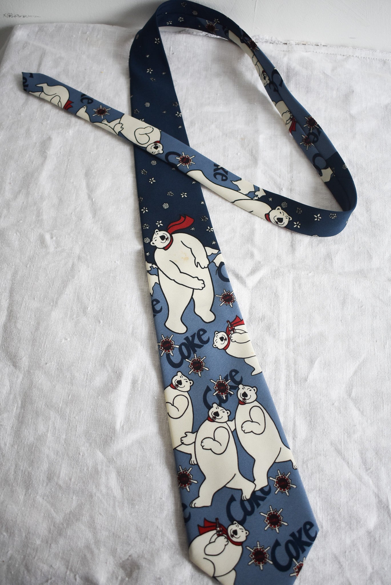 Vintage Coca-Cola polar bear tie