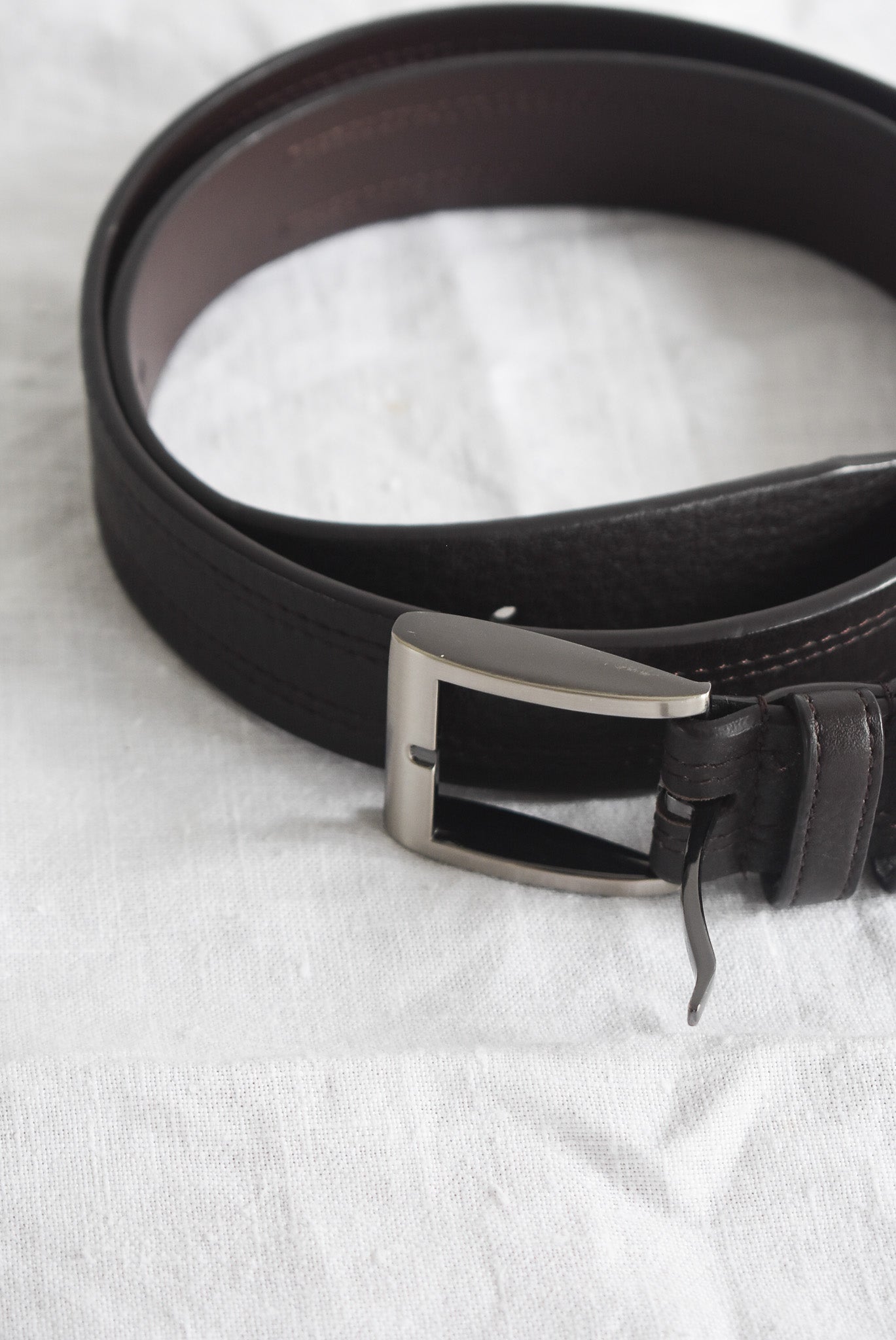 Rich brown genuine leather belt