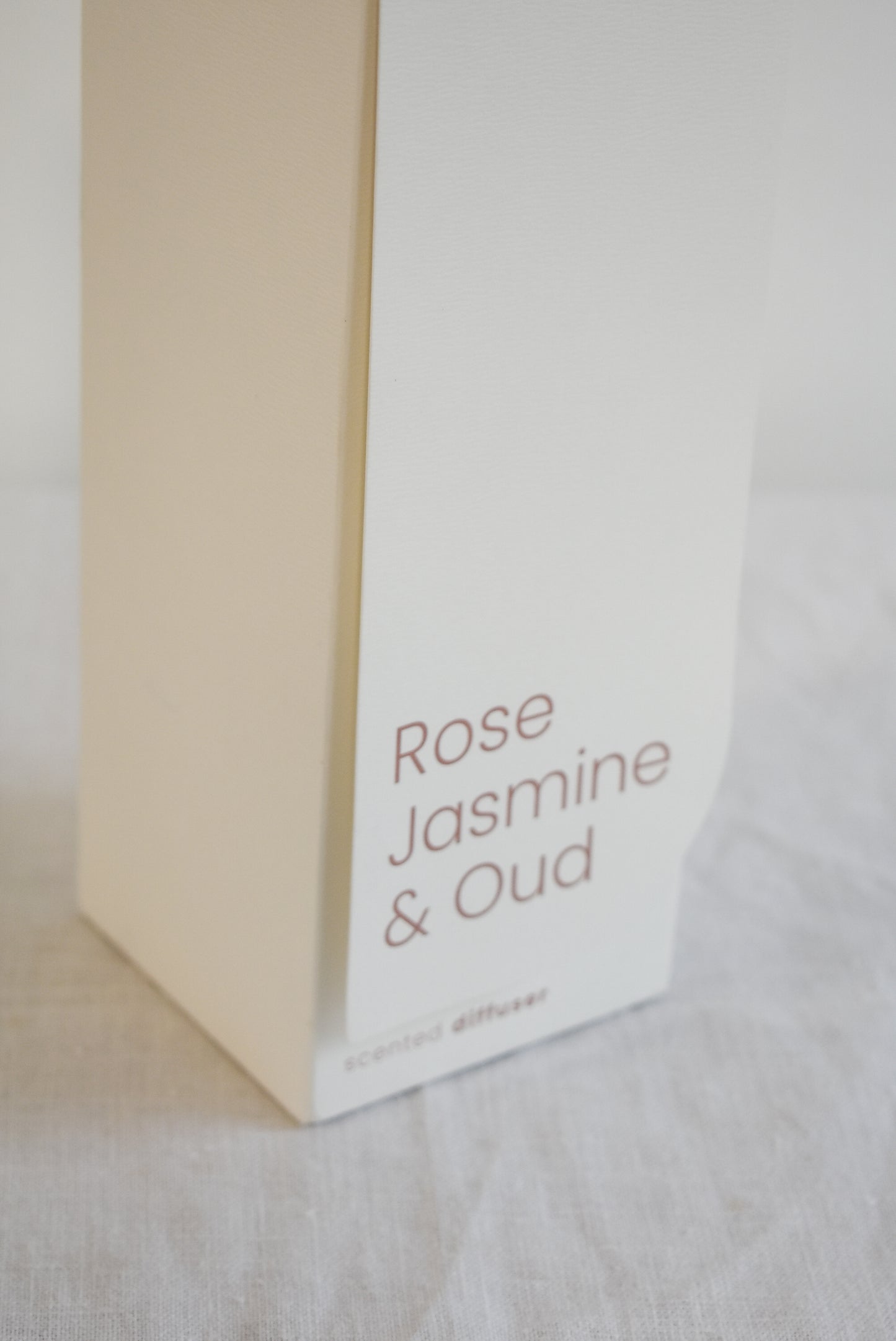 The Aromatherapy CO. Naturals Rose Jasmine & Oud Diffuser