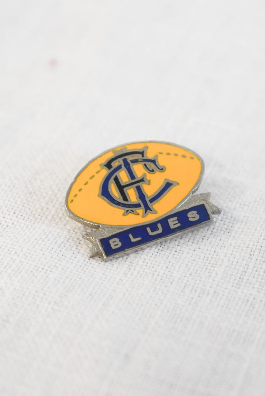 Blues rugby supporter pin