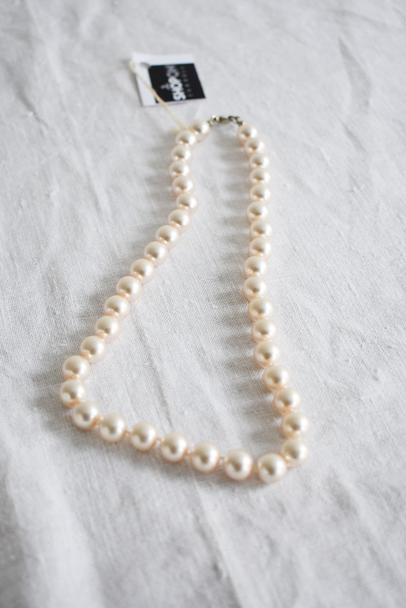 Vintage faux pearl necklace