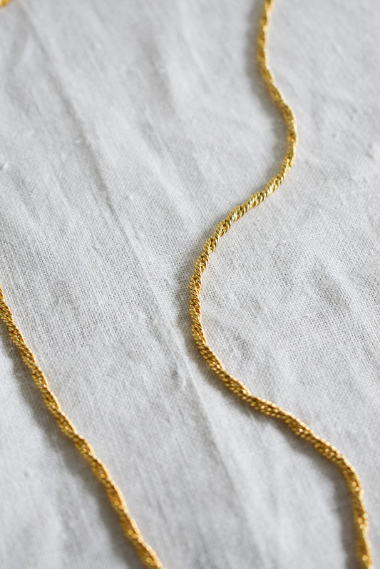 Beautifully made golden twist chain