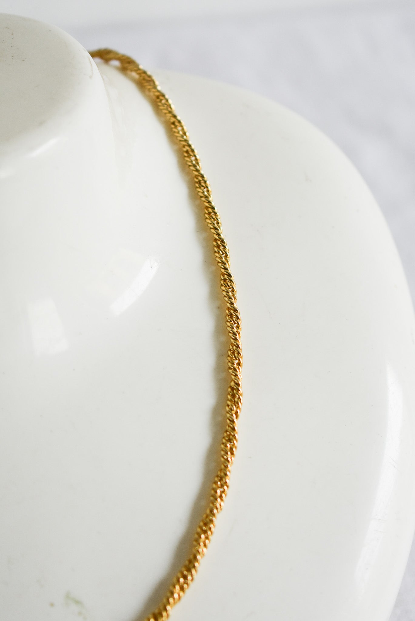 Beautifully made golden twist chain