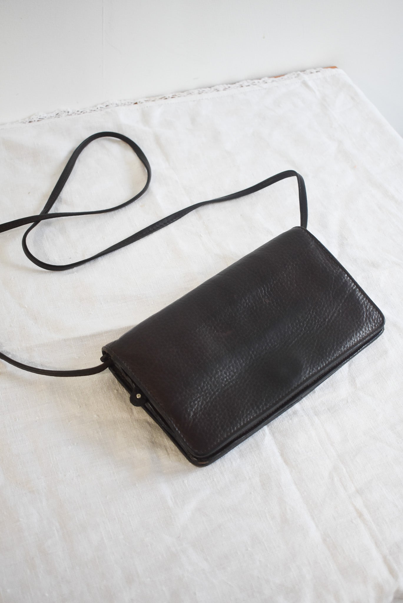 Konev genuine leather handbag