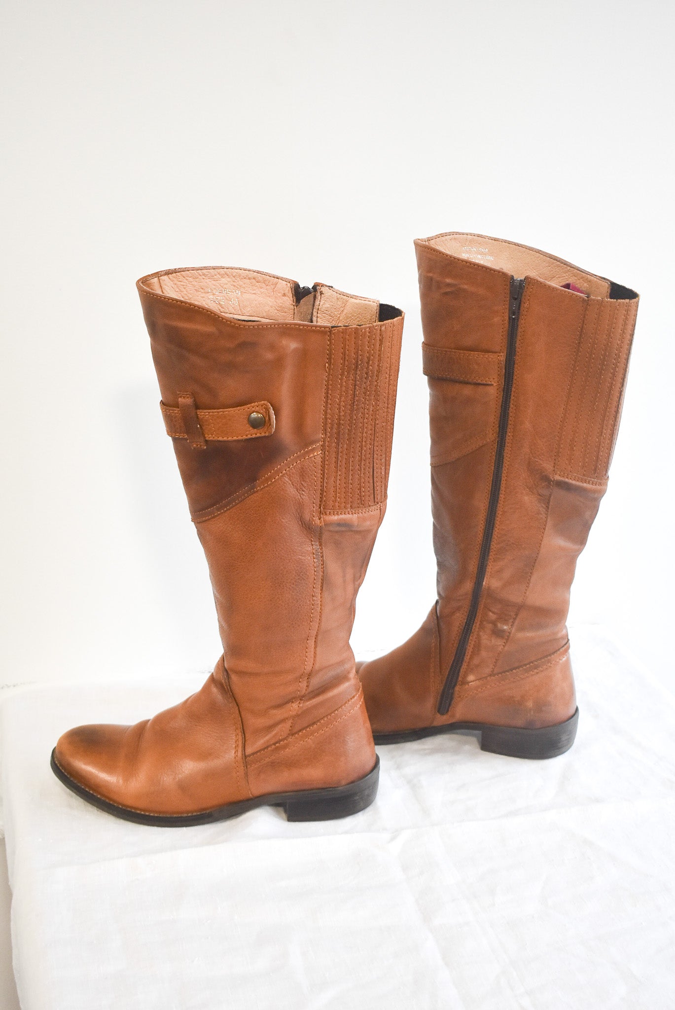 Made in Portugal brown leather boots, 40