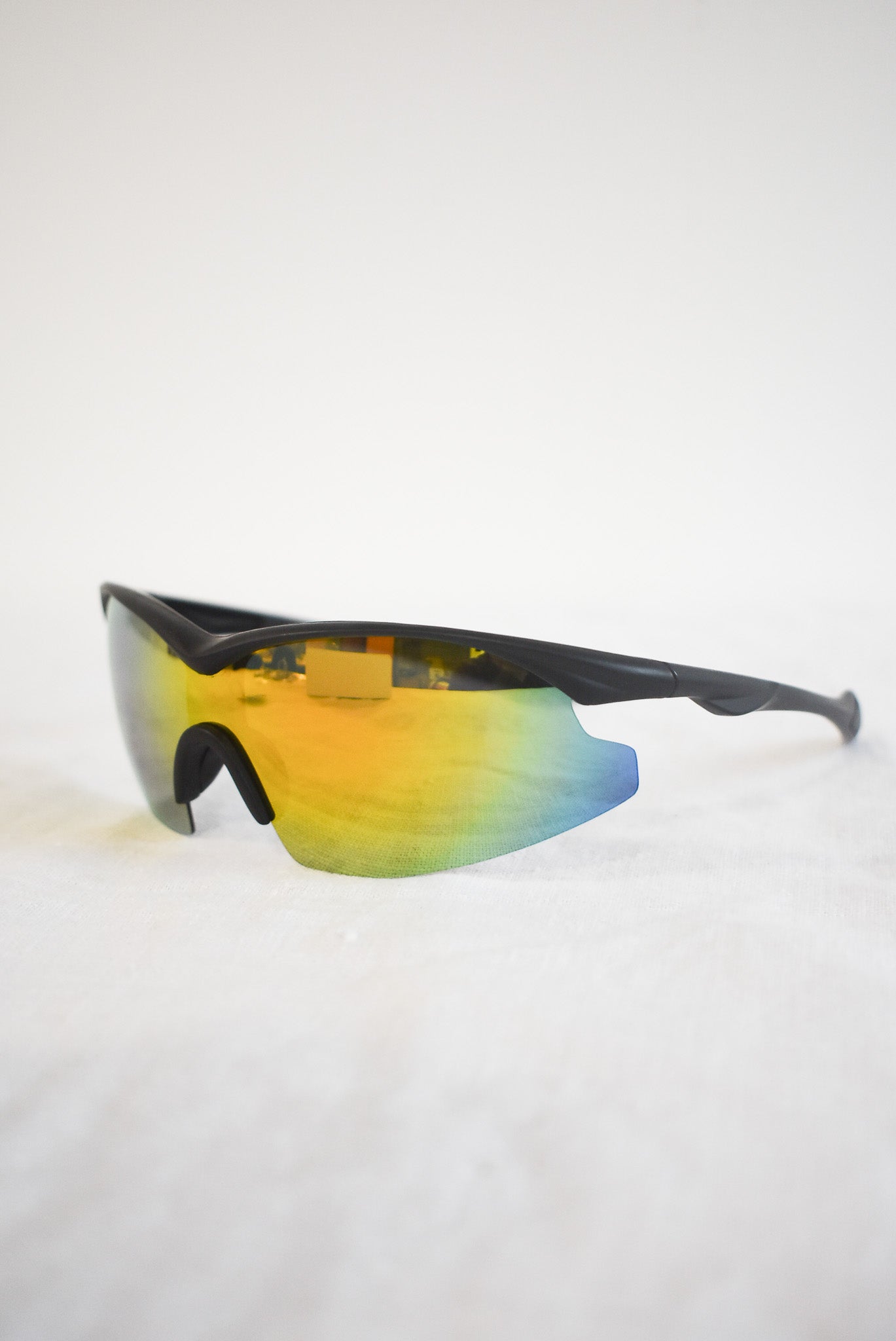 Rainbow tint dirty dog dupe sunglasses