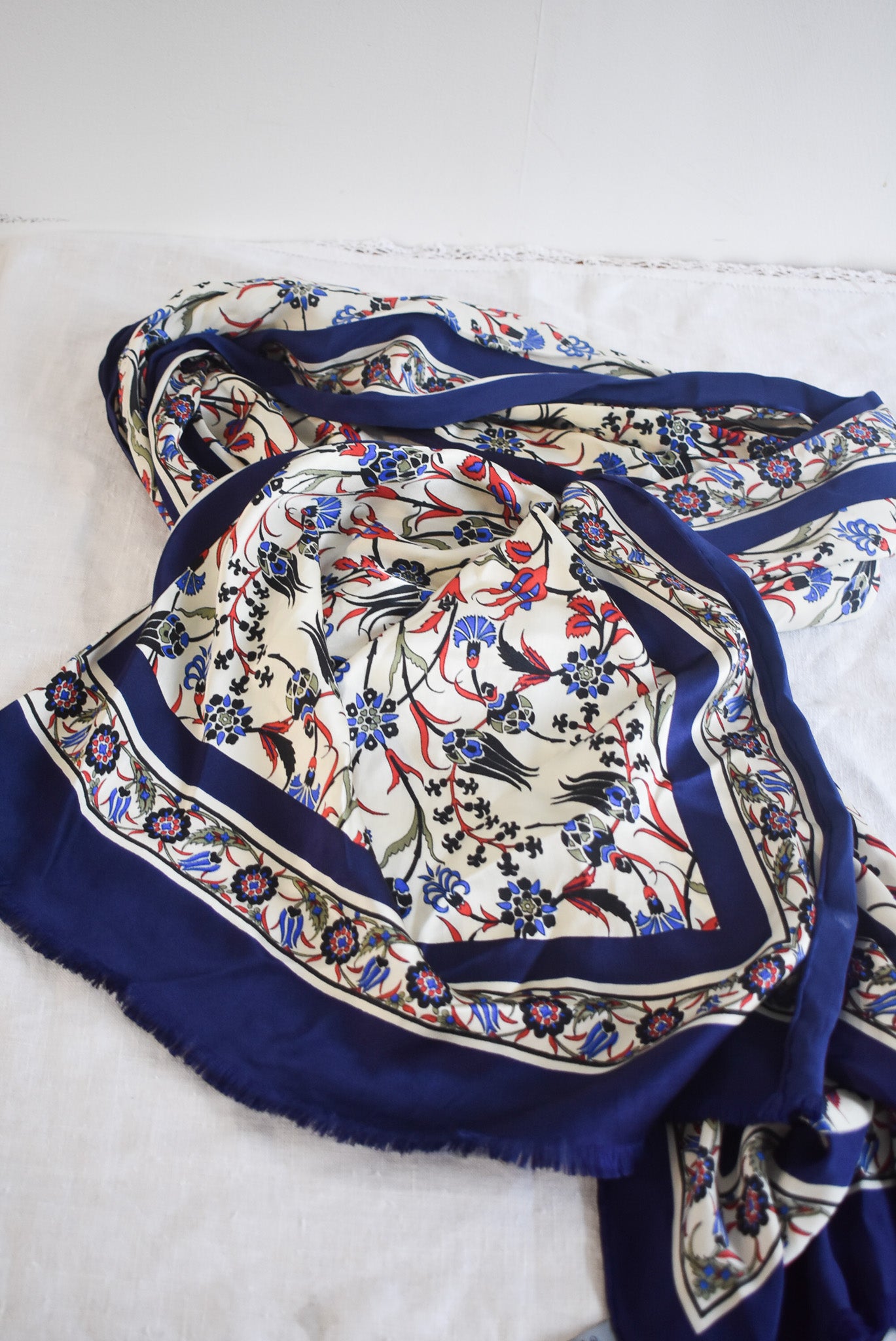 Istanbul 100% silk scarf