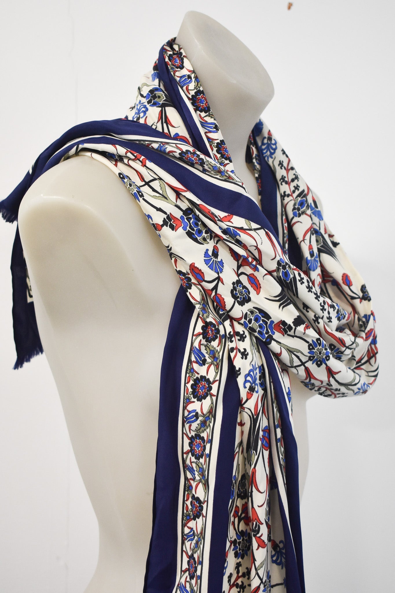 Istanbul 100% silk scarf