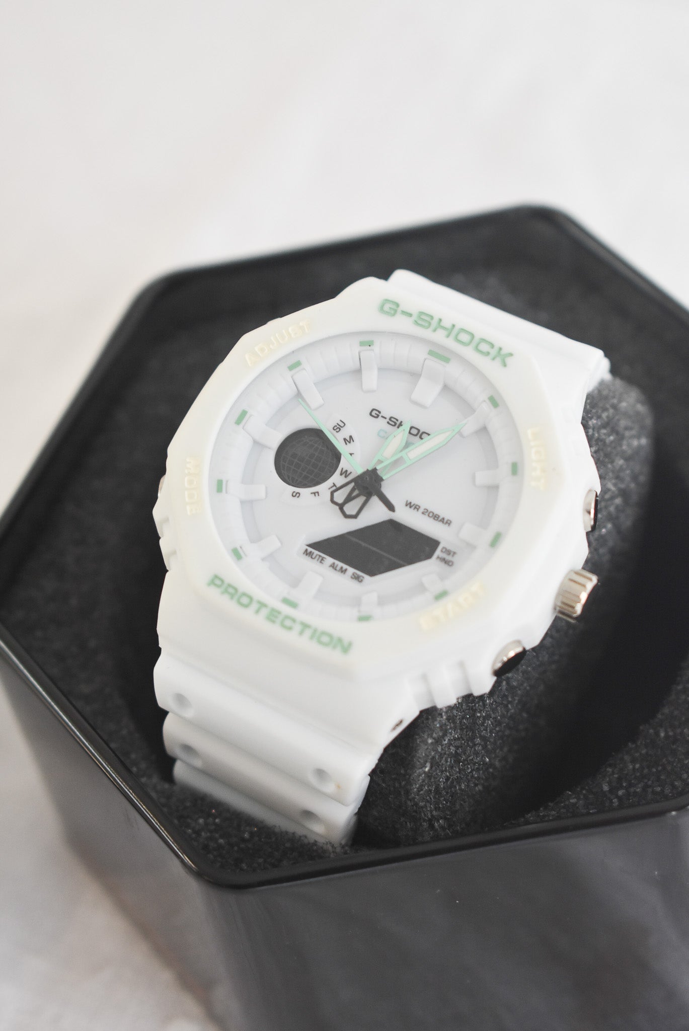 Casio G Shock WR20BAR