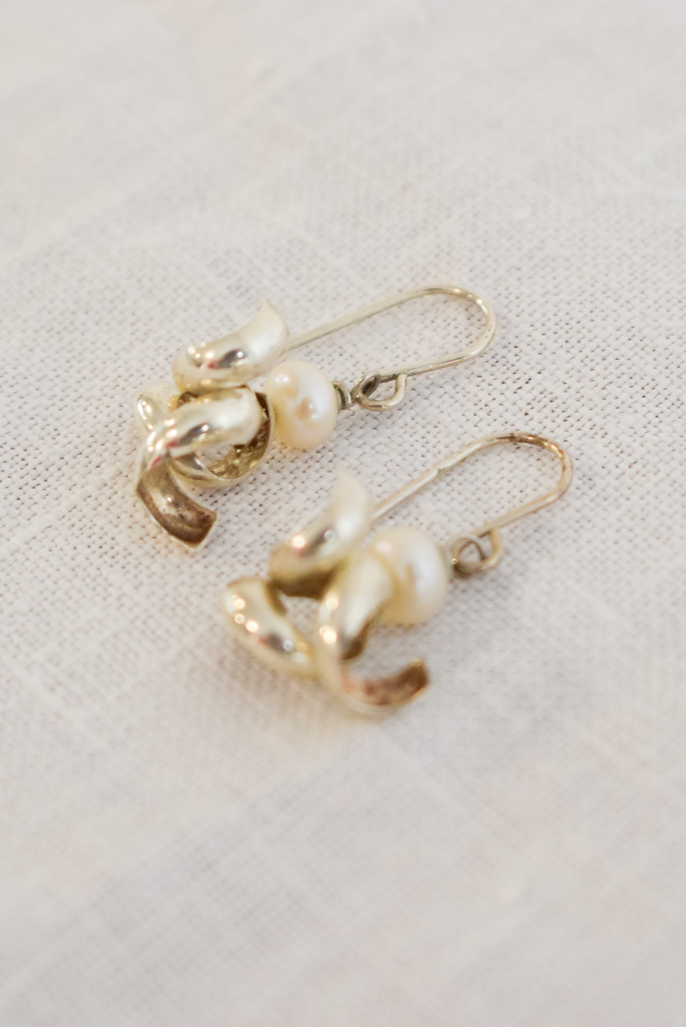 925 Sterling silver pearl earrings