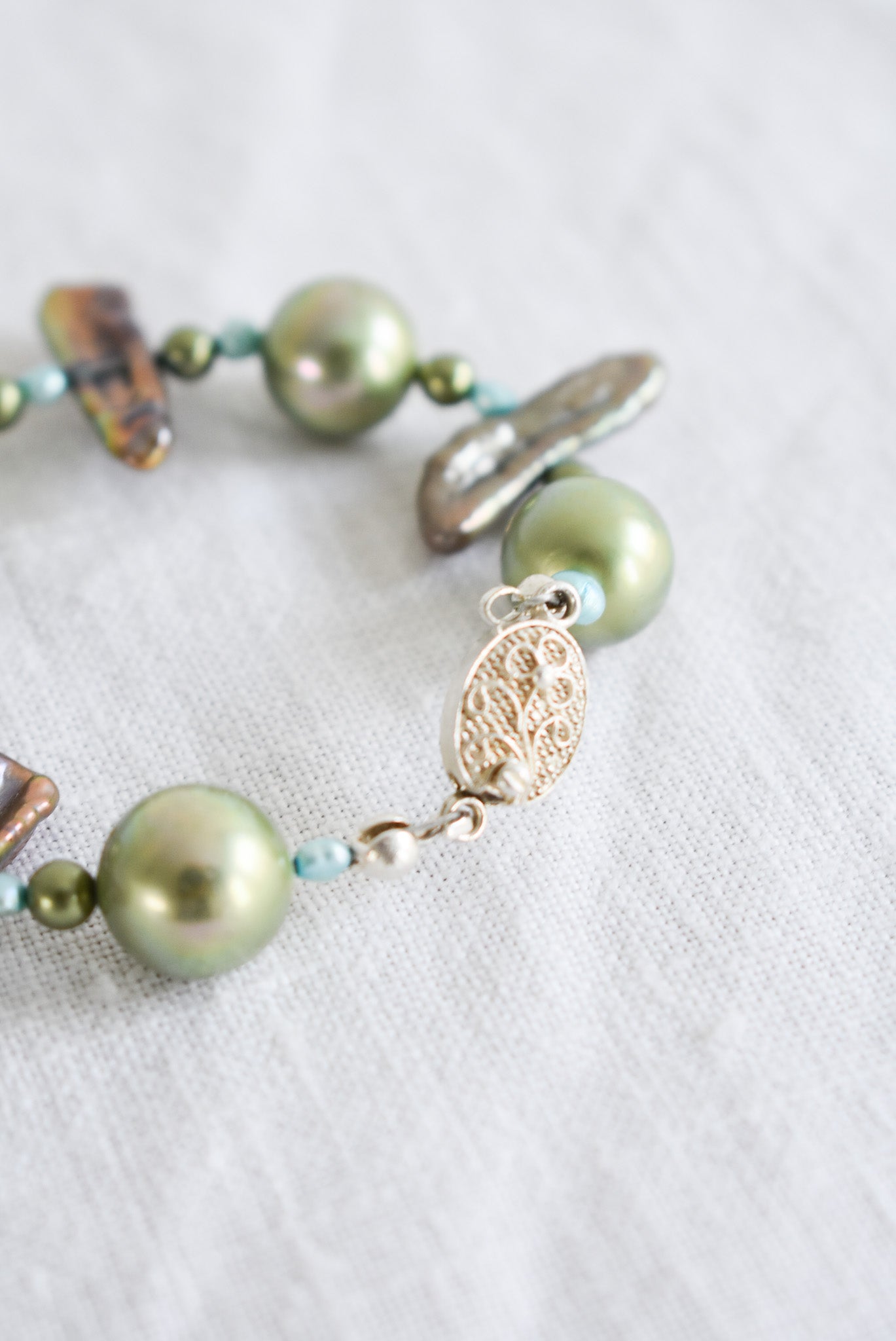 Pearl + Silver beaded bracelet