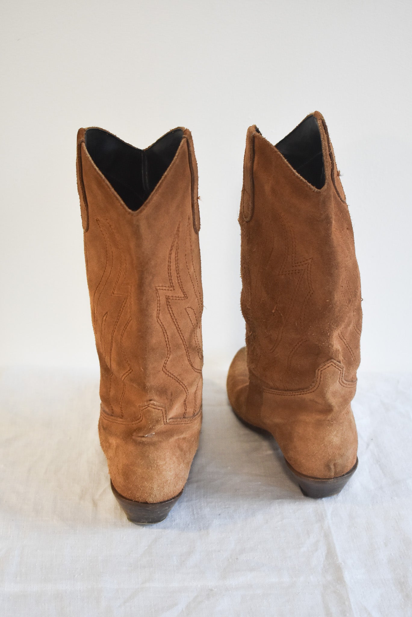 Vintage Barratts suede cowboy boots, 5