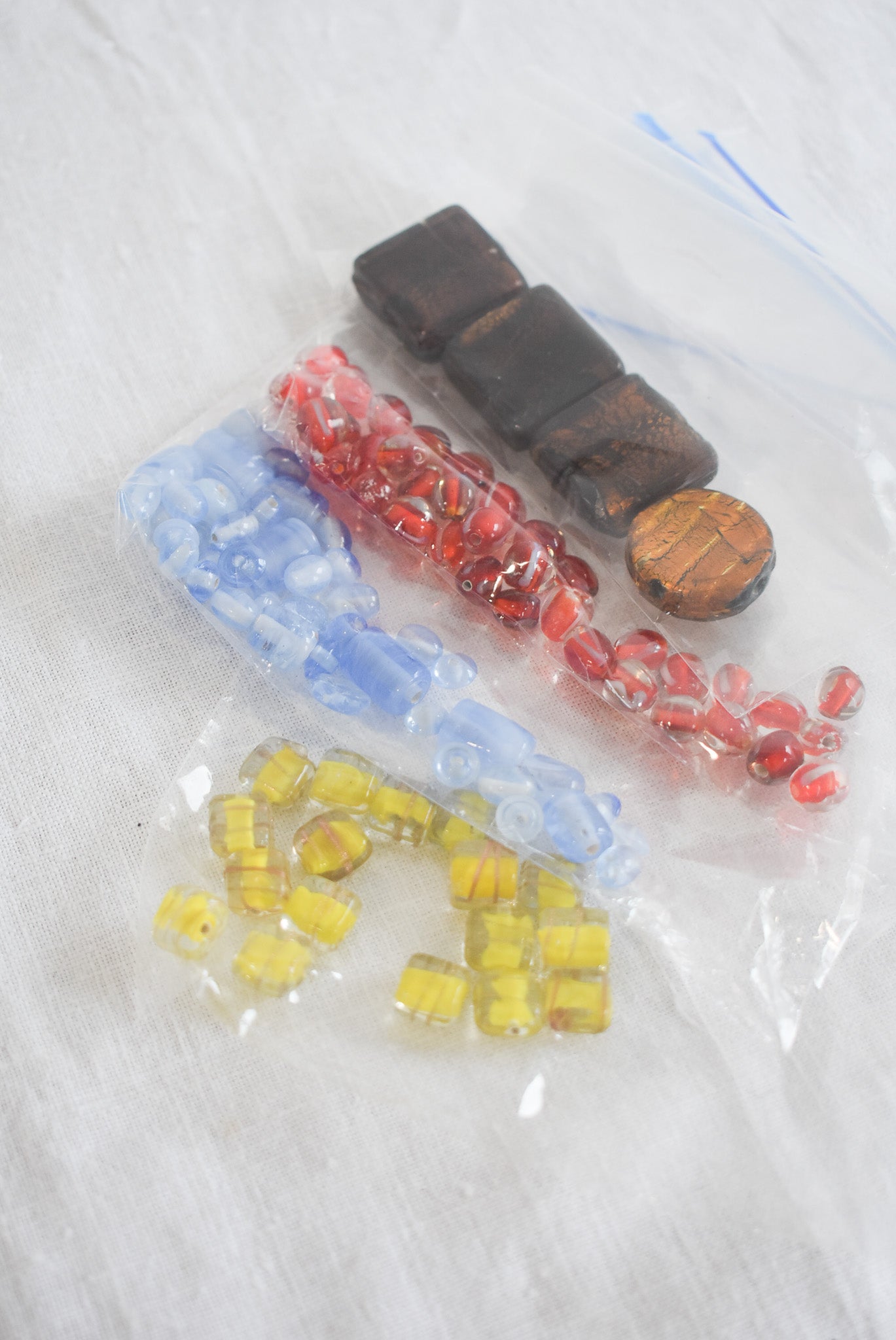 Vibrant glass beads bundle