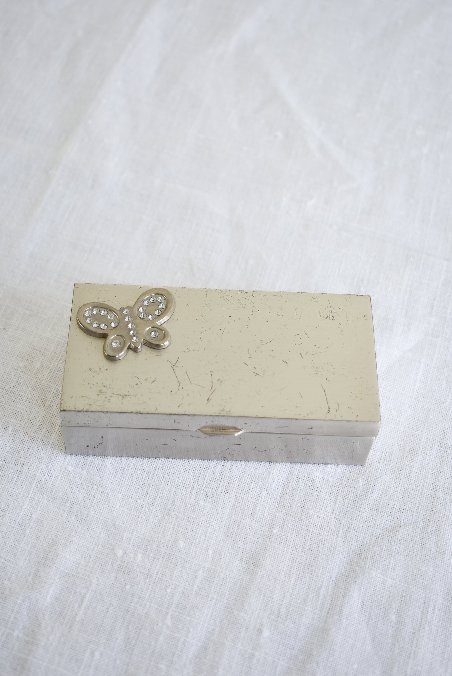 Vintage sparkly butterfly trinket box