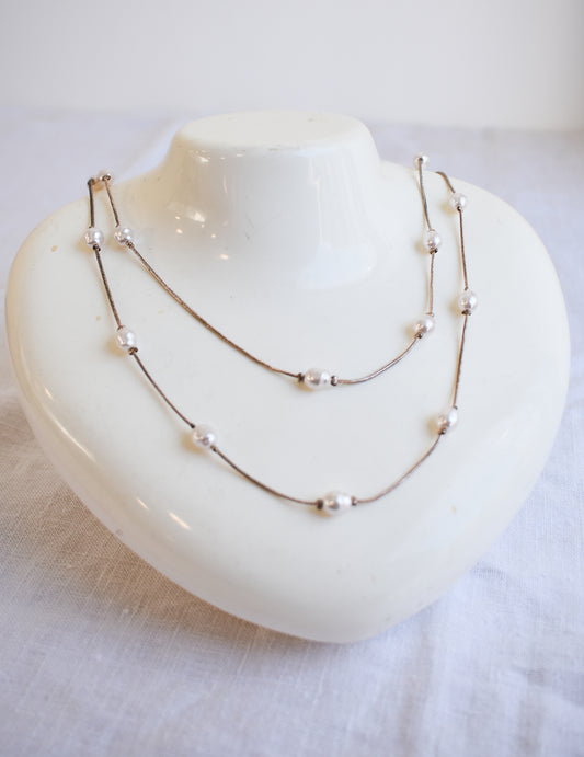 Faux pearl chain necklace