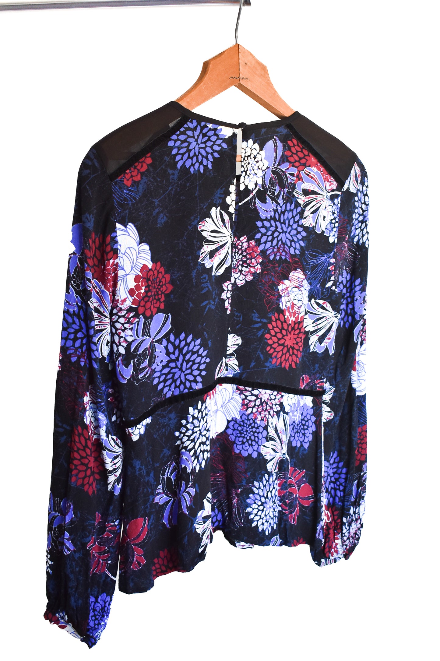 GUESS floral flowy long sleeve blouse, XS