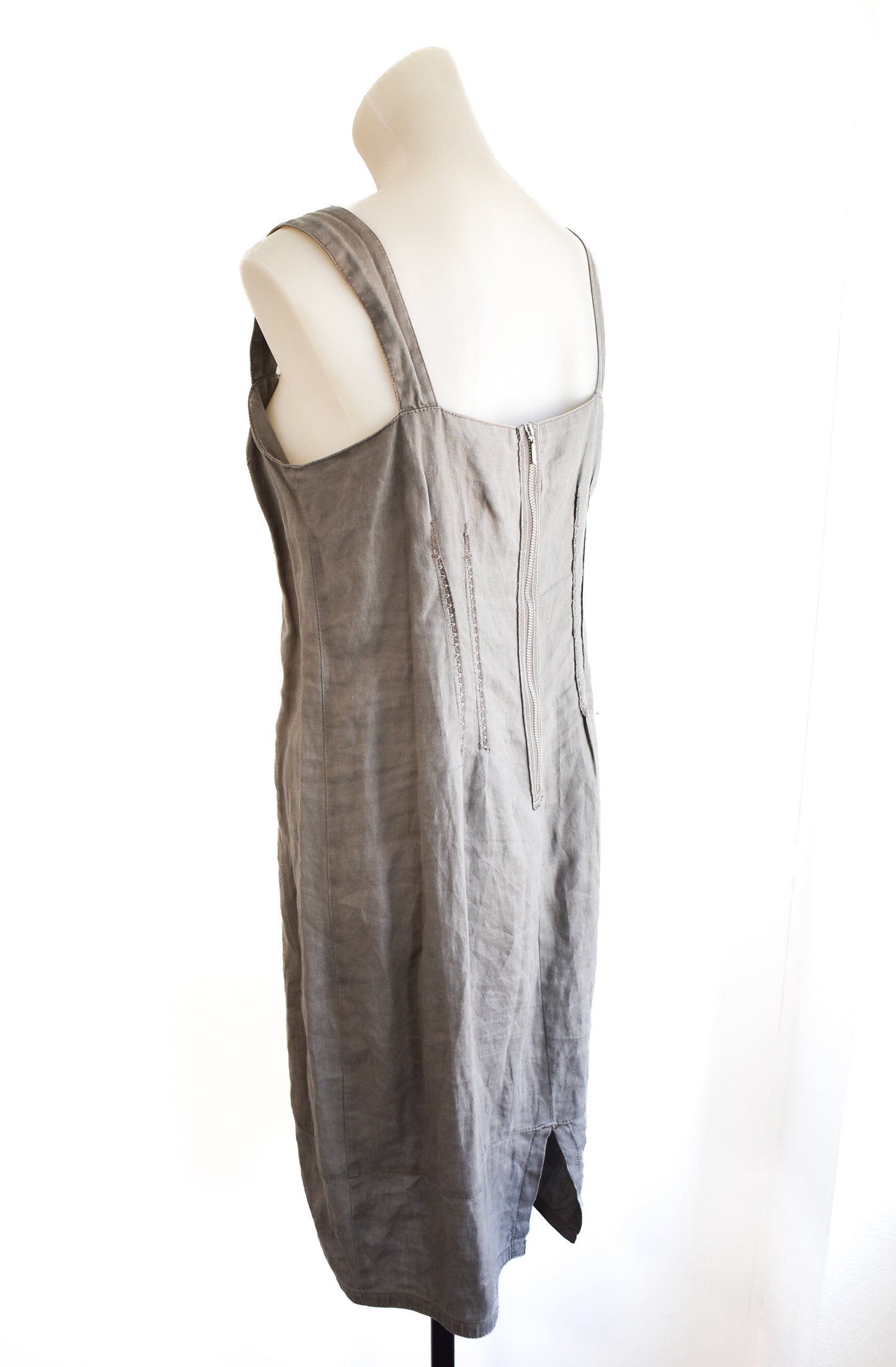 Marilyn Seyb grey linen dress, 10