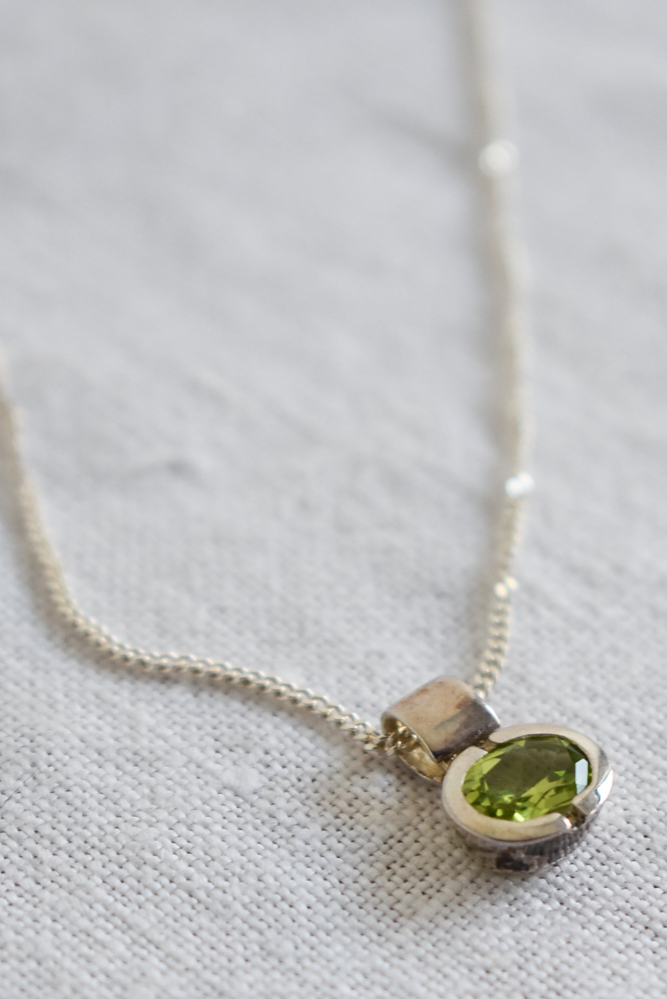 Sterling silver & Peridot necklace