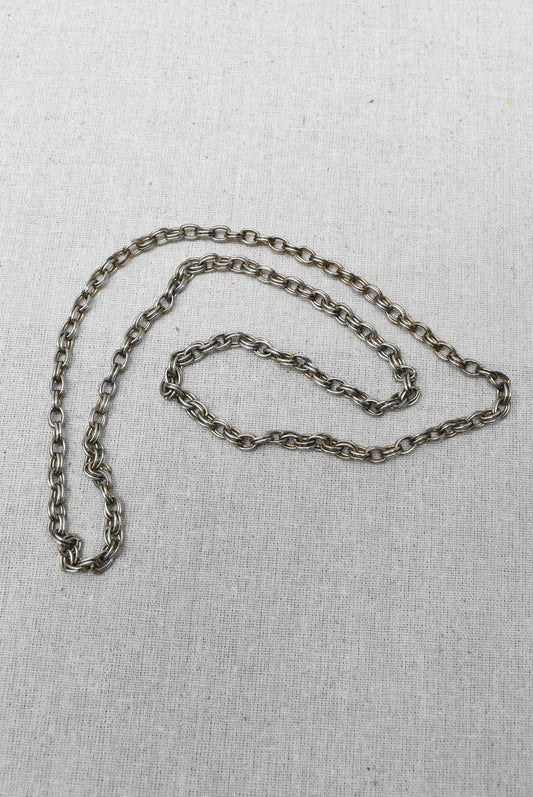 Silver-coloured chain necklace