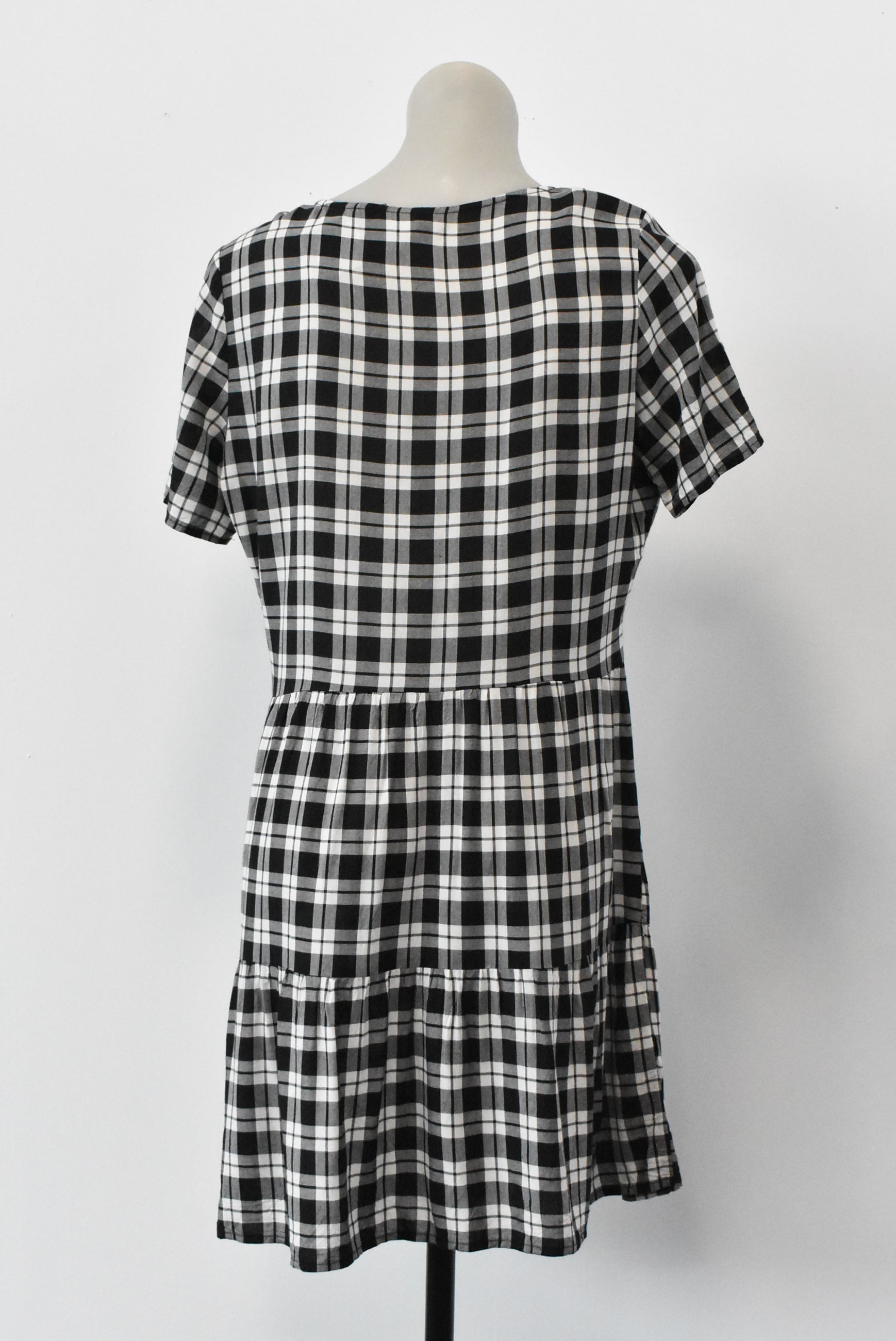 H&m clearance plaid dress