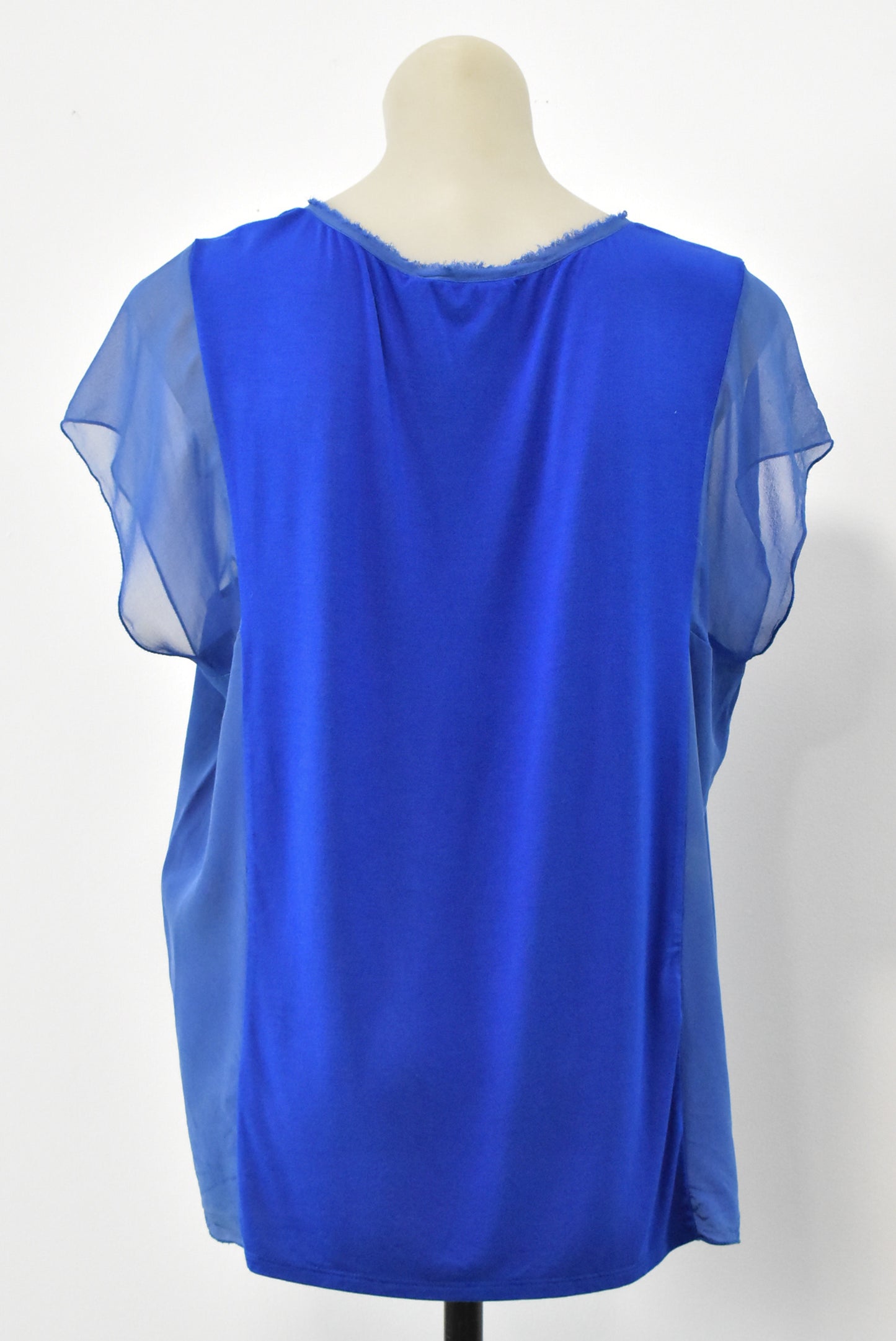 Jane Lamerton silk blue top, 10