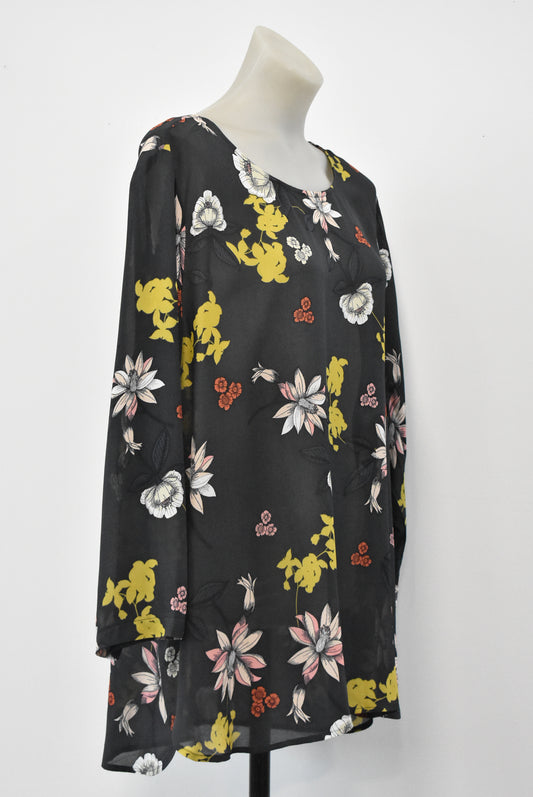 Max Floral blouse, Size 18