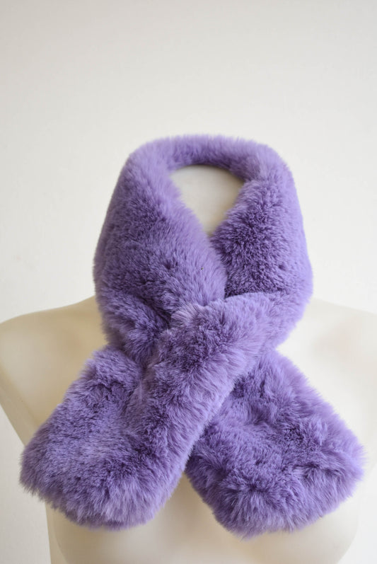 Lilac faux fur scarf