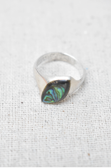 Silver Pāua ring