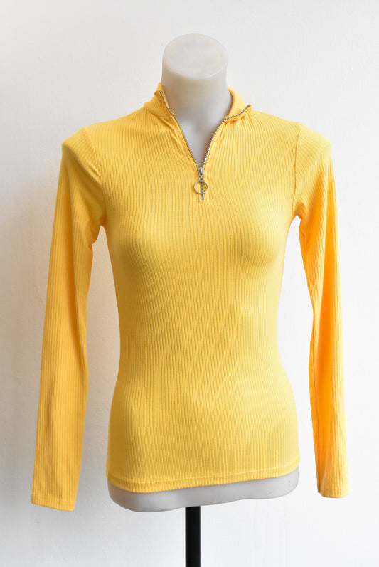 New Look yellow long sleeve mock neck top, size 8