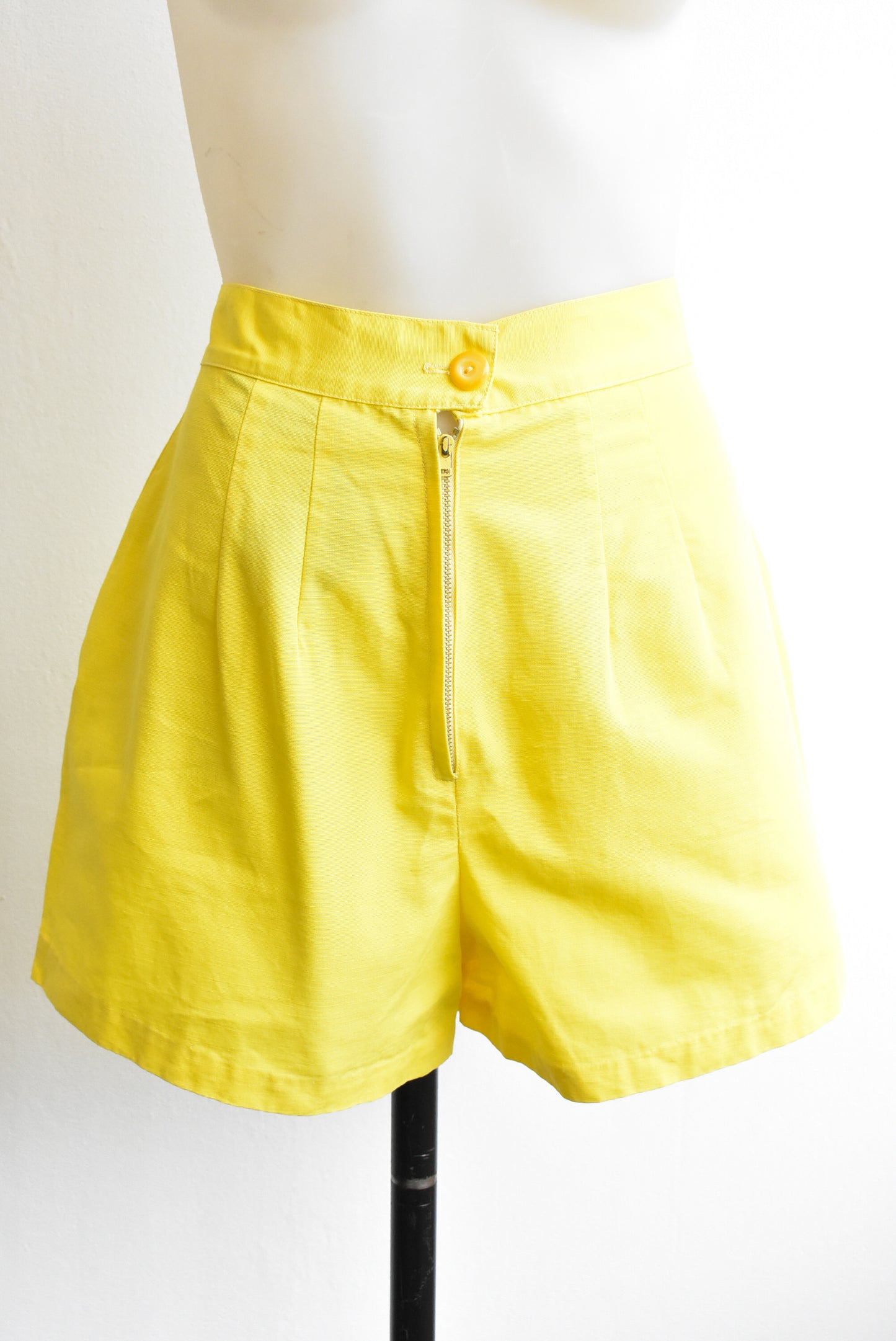 Crispin Cool vintage bright yellow high waisted shorts
