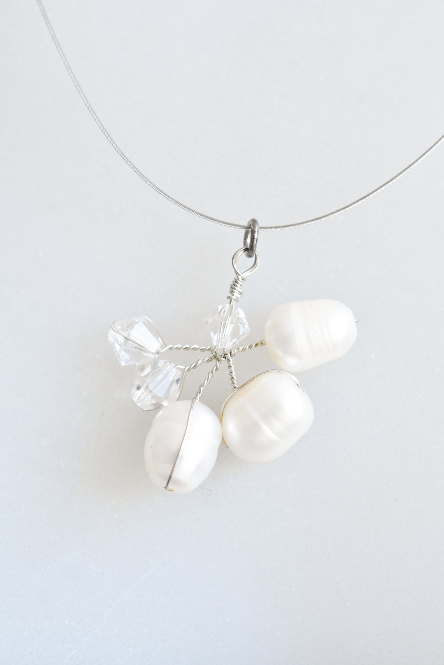 Pearls and crystal on wire set