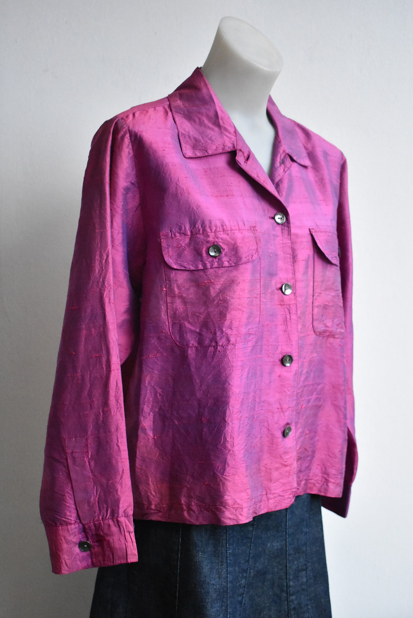 Chico's Design silk iridescent pink shirt. S/M