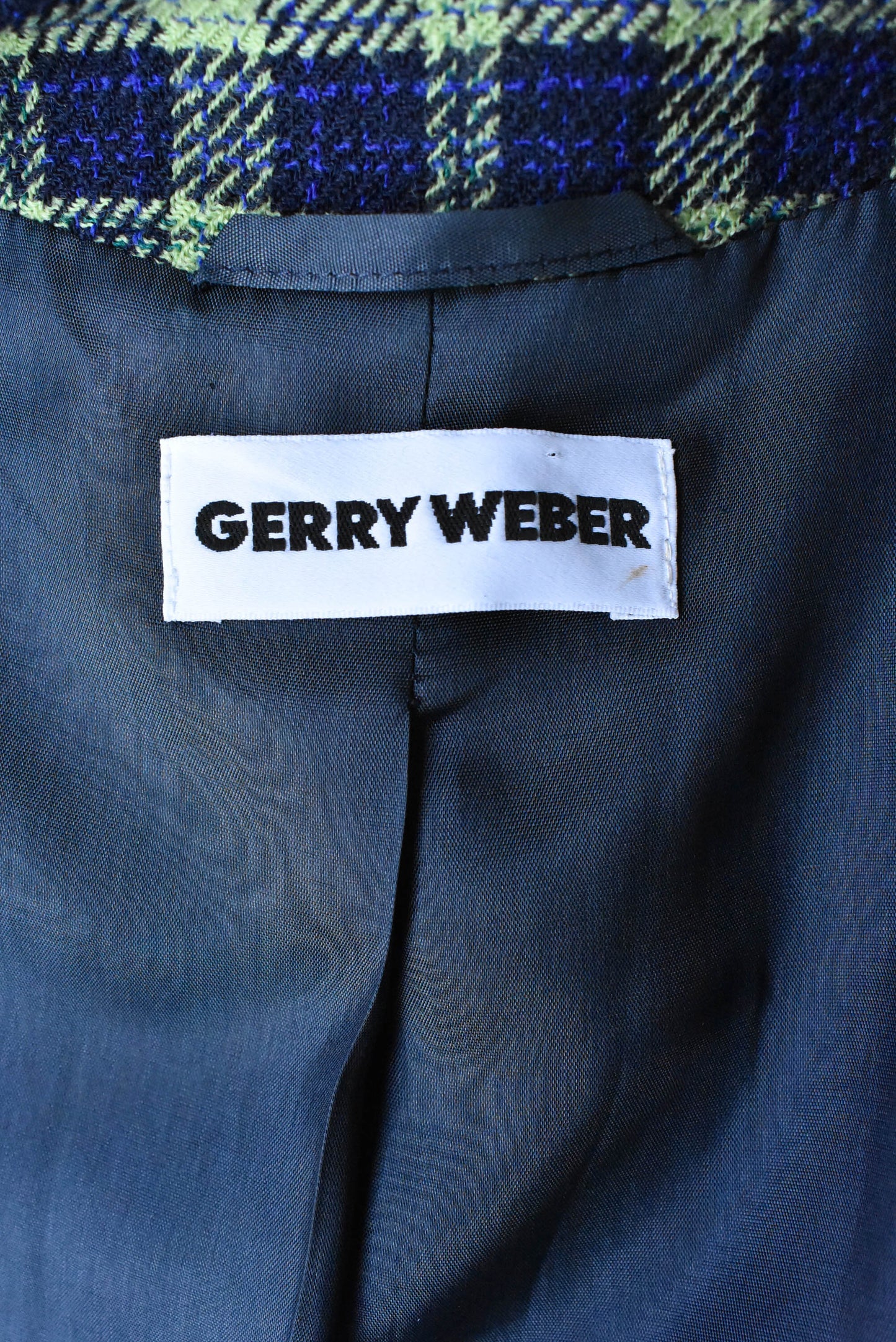 Gerry Weber plaid blazer, size 36