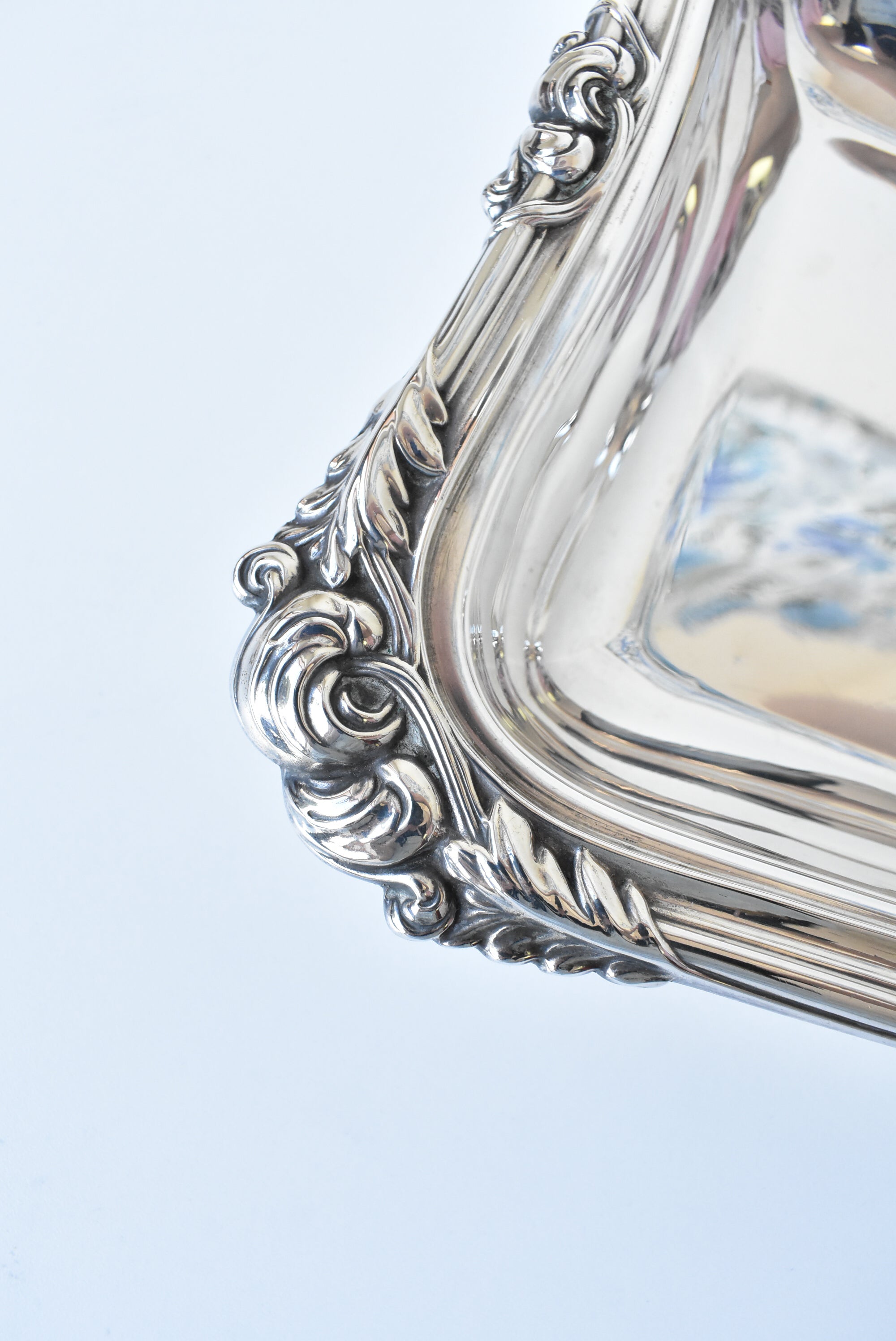 Silver plate serving dish with outlet lid