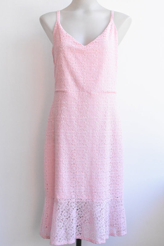 Kilt new pink lacy dress, size 12