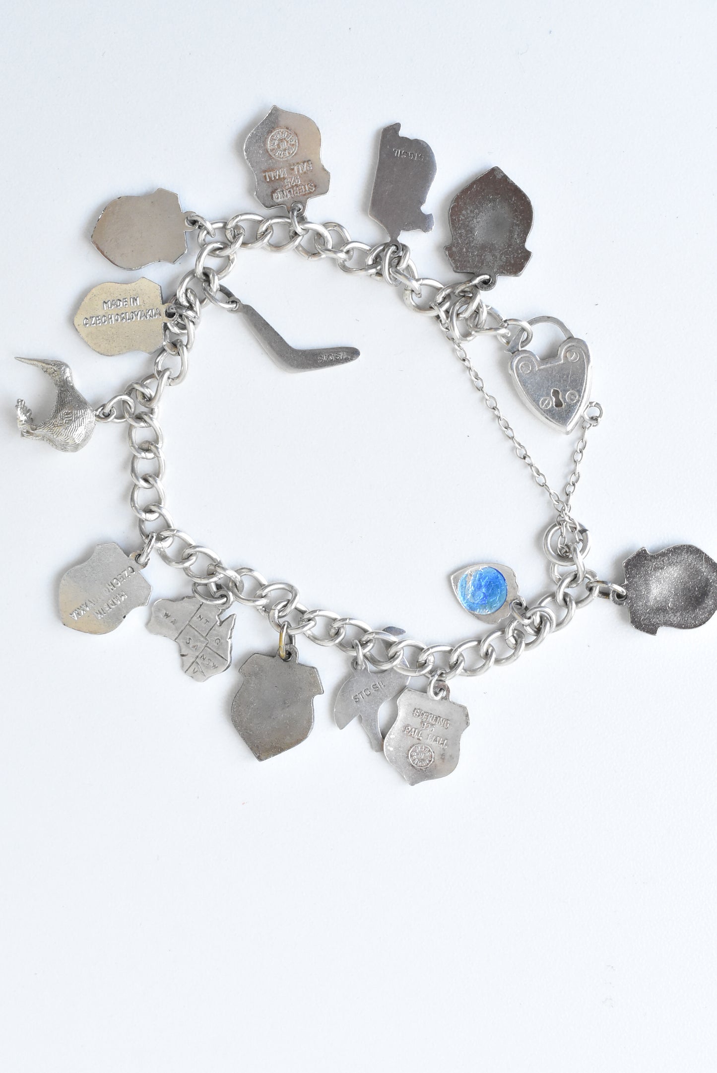 Vintage Australian silver souvenir charm bracelet