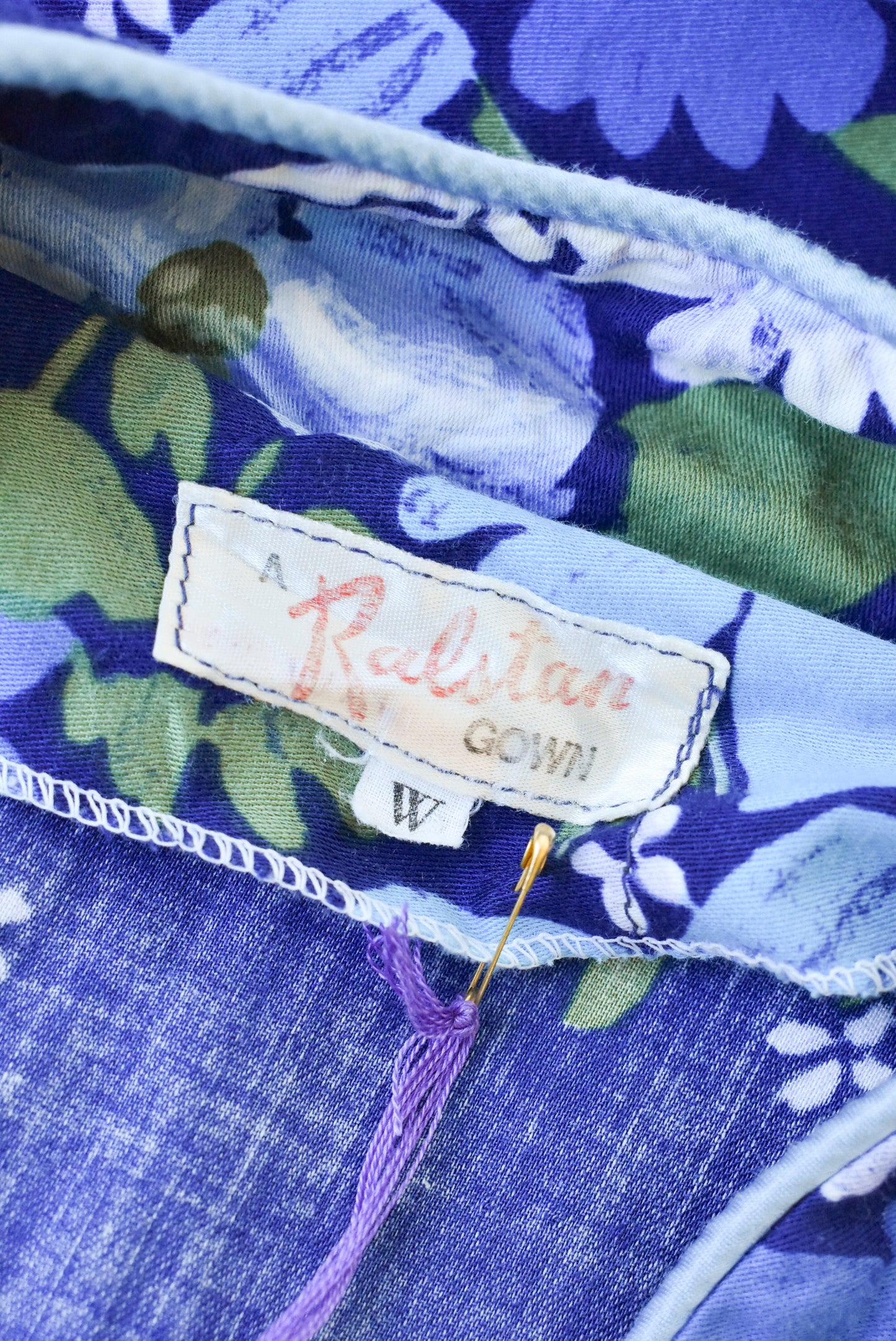 Ralstan Gown vintage short sleeve bed coat, W