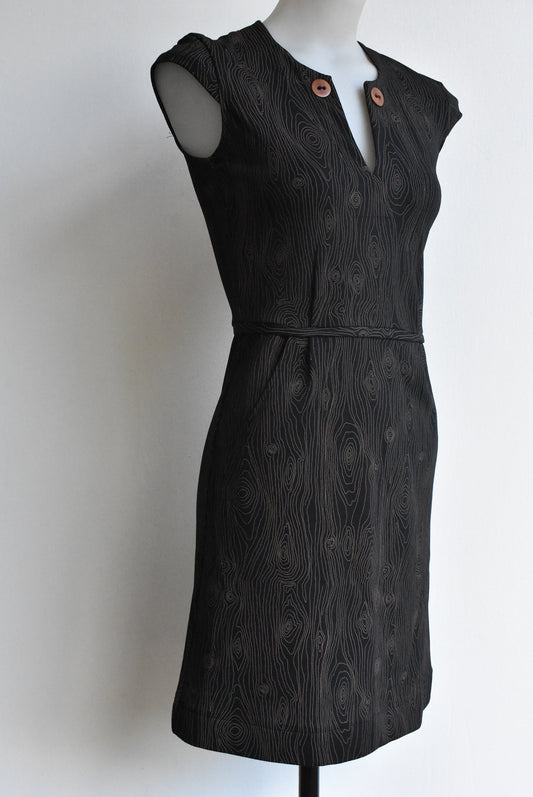 Kate Sylvester black 'wood-grain' dress with pockets, size XS