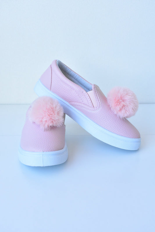 Wildflower kids pink pom-pom shoes NEW, size 13
