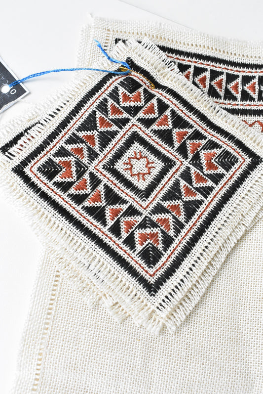 Retro style embroidered placemats + coasters