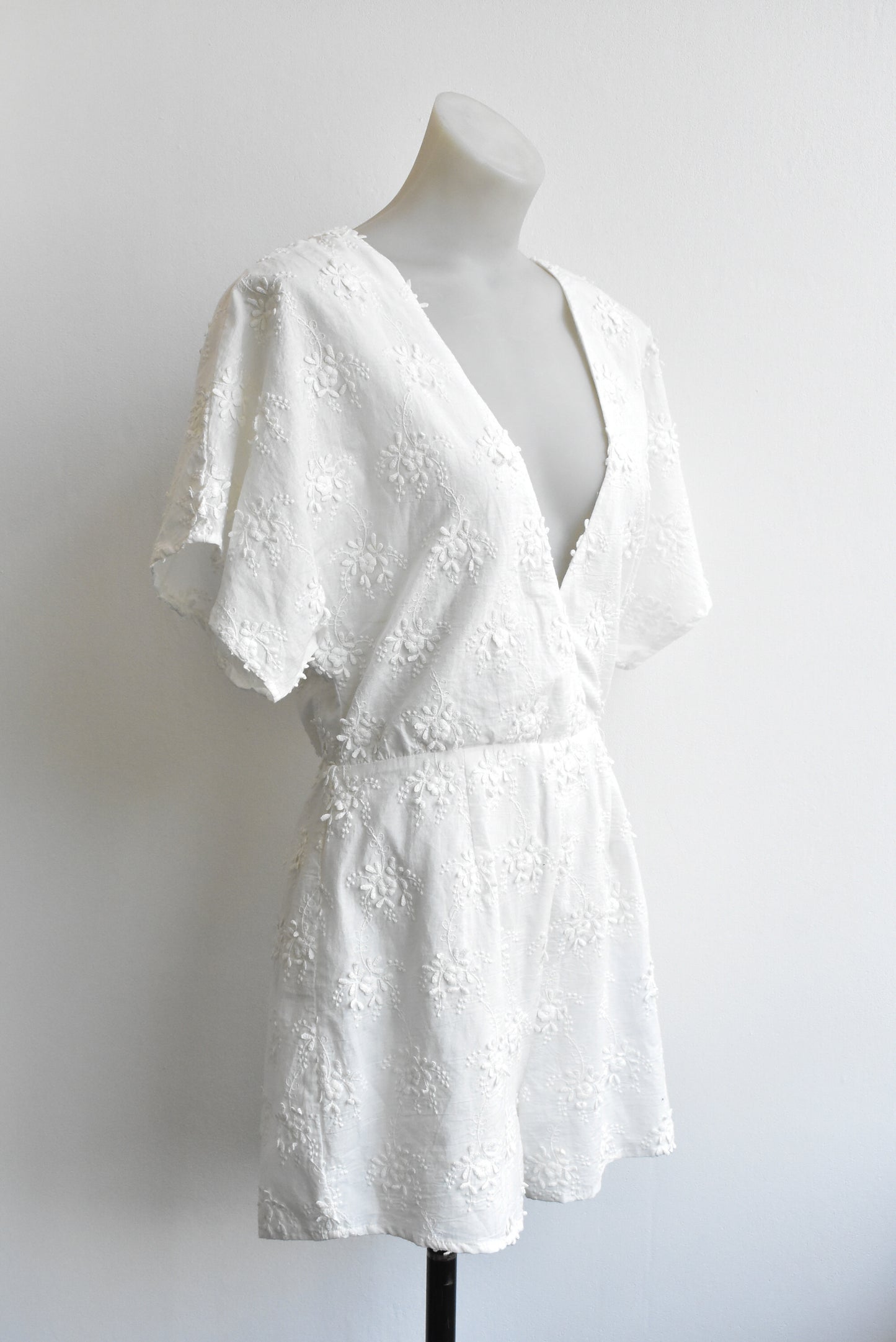Winona white embroidered 'Grace' playsuit NEW, size S