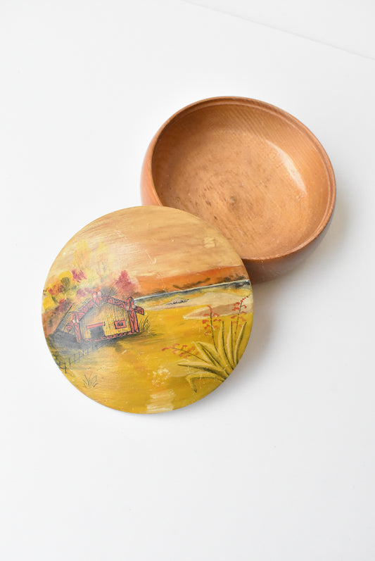 Kiwiana handpainted wooden trinket box with Marae scene